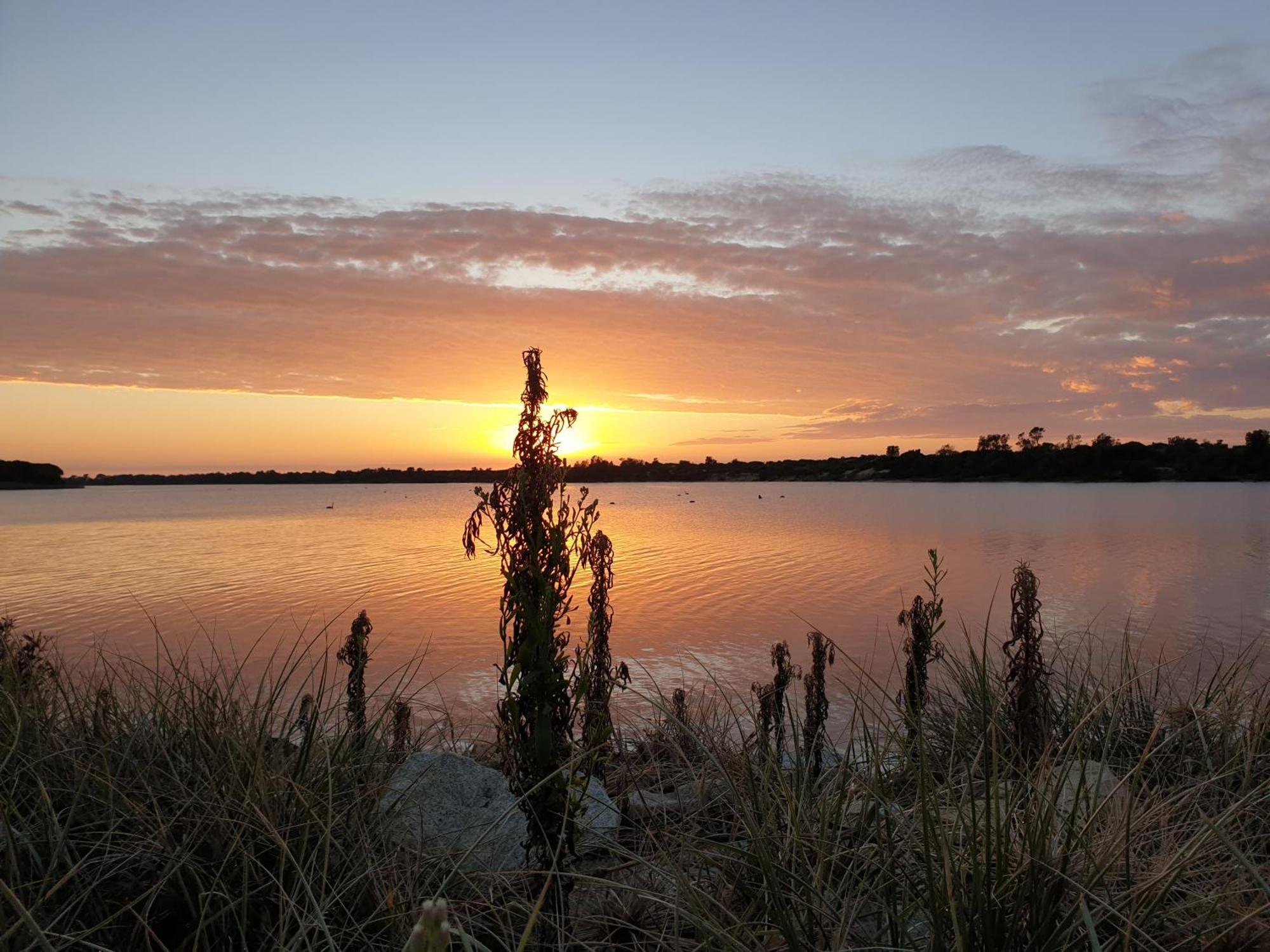 Bamboo Motor Inn Lakes Entrance Luaran gambar